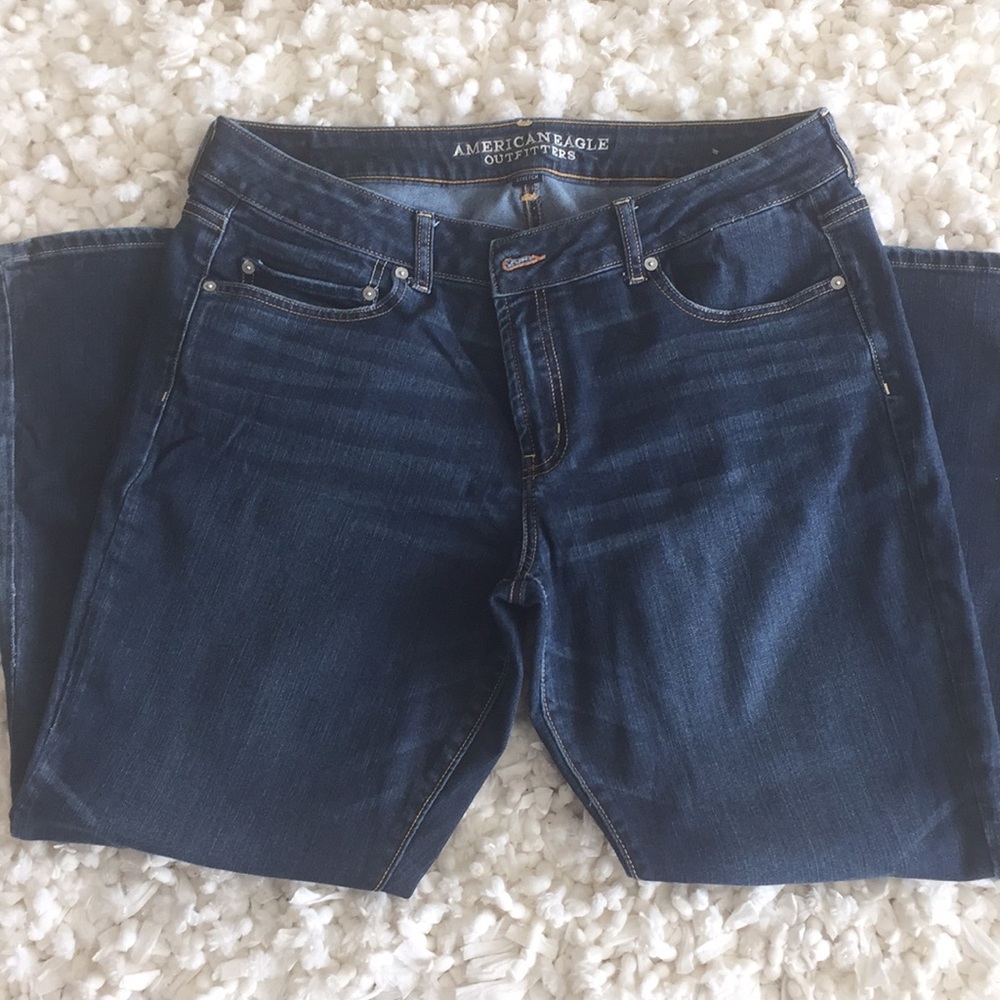 American Eagle Favorite Boyfriend 18 Short